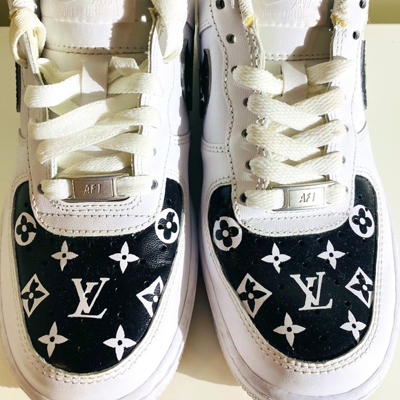 Louis Vuitton Nike AF1 Jordans Shoes - Louis Vuitton Nike Air Force 1 Womans Size 6.5